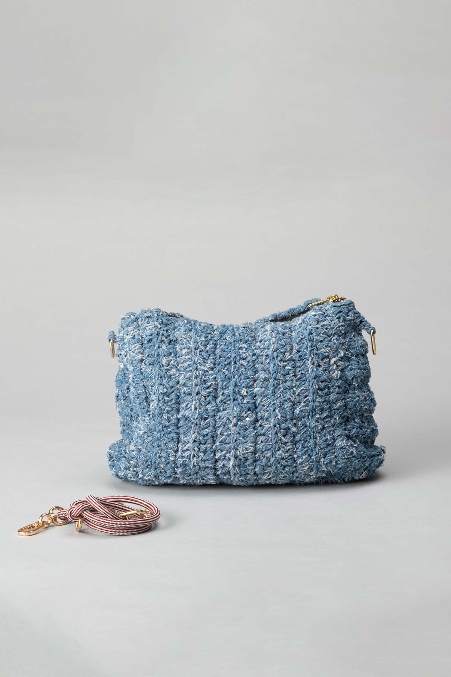 The crochet clutch