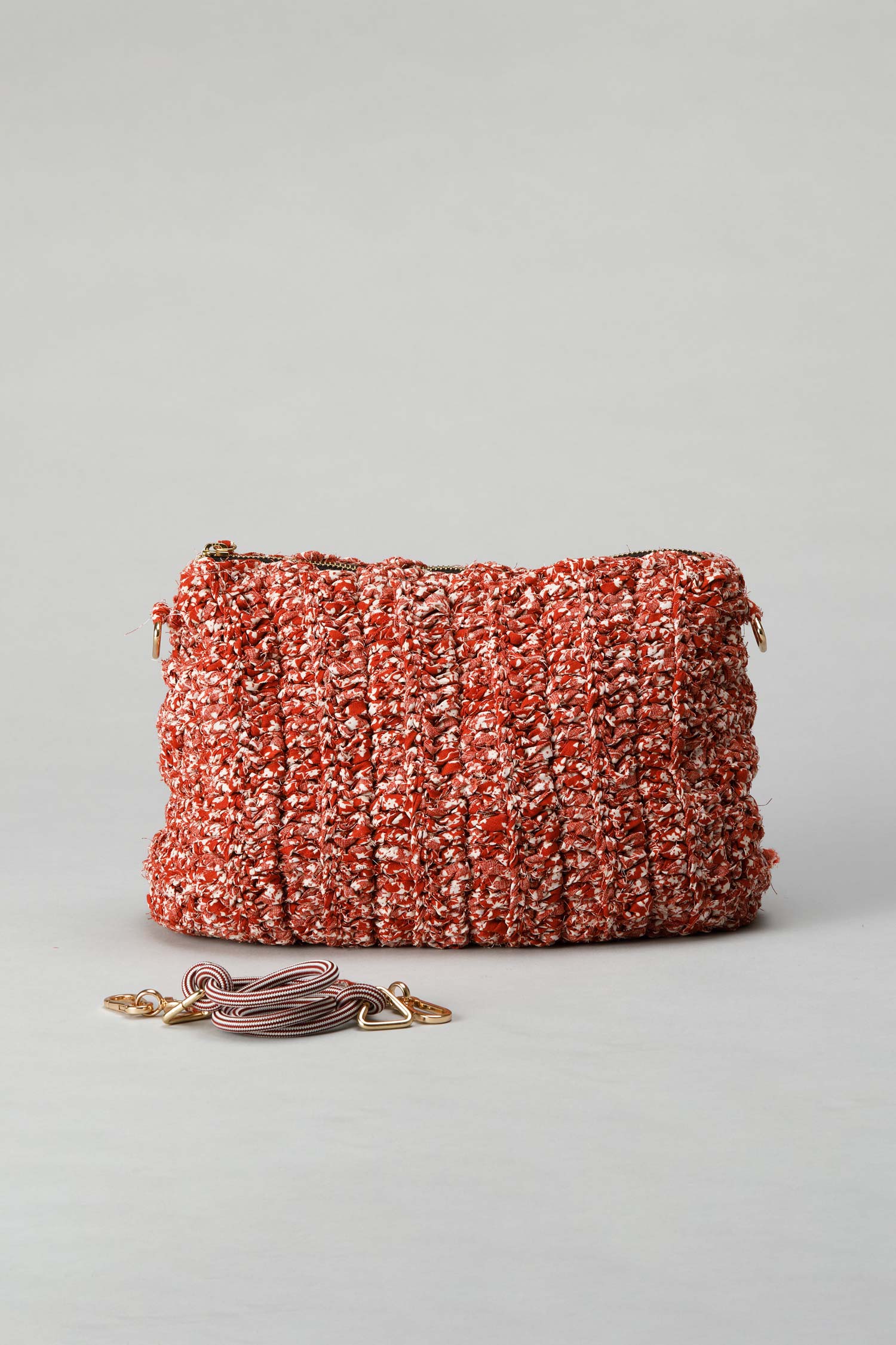 The crochet clutch